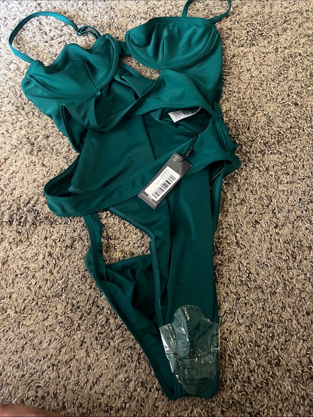 PrettyLittleThing Teal Underwire Bikini Set